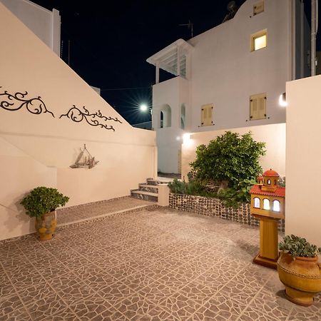 Villa Toula Fira  Exteriér fotografie